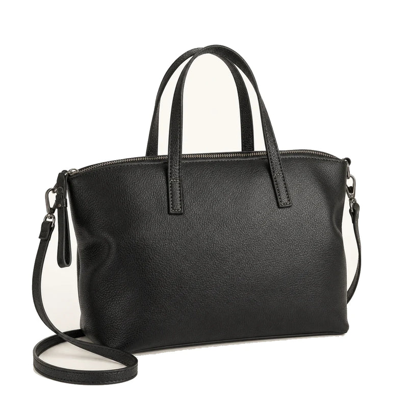 Bolsa Tote Modelo Amelie Hobo de Trabalho Preta em fundo branco | Femily