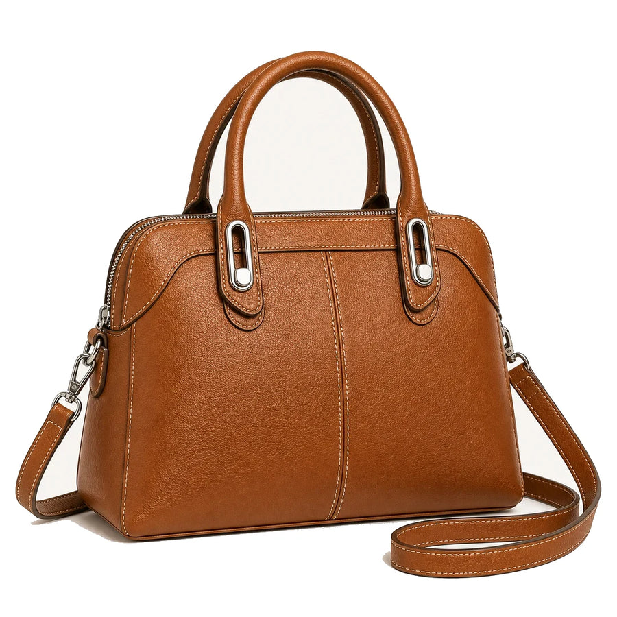 Bolsa de Couro Modelo Valentina Estruturada Marrom Caramelo em fundo branco | Femily